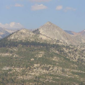 Some more mountains in the Sierras.