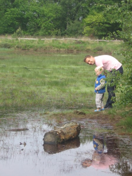 Herping with my buddy Quinn and the ladys,Lize and Sarah are relaxing...life is gooood!! (3)